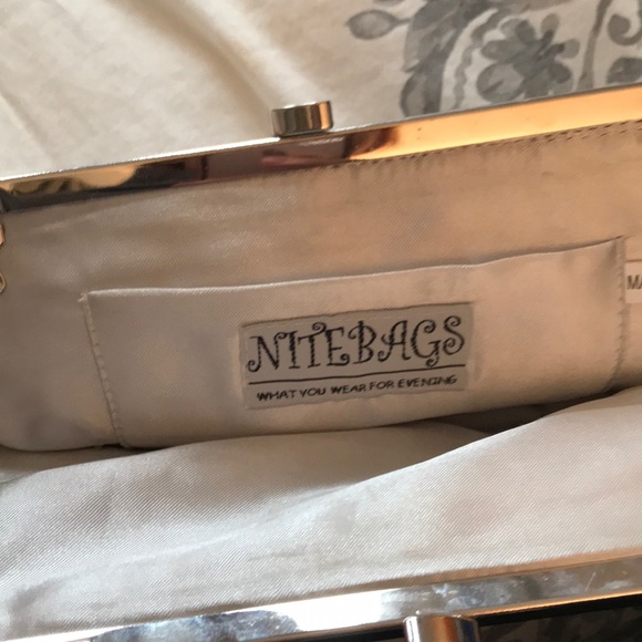 Clutch - Picture 2 of 3